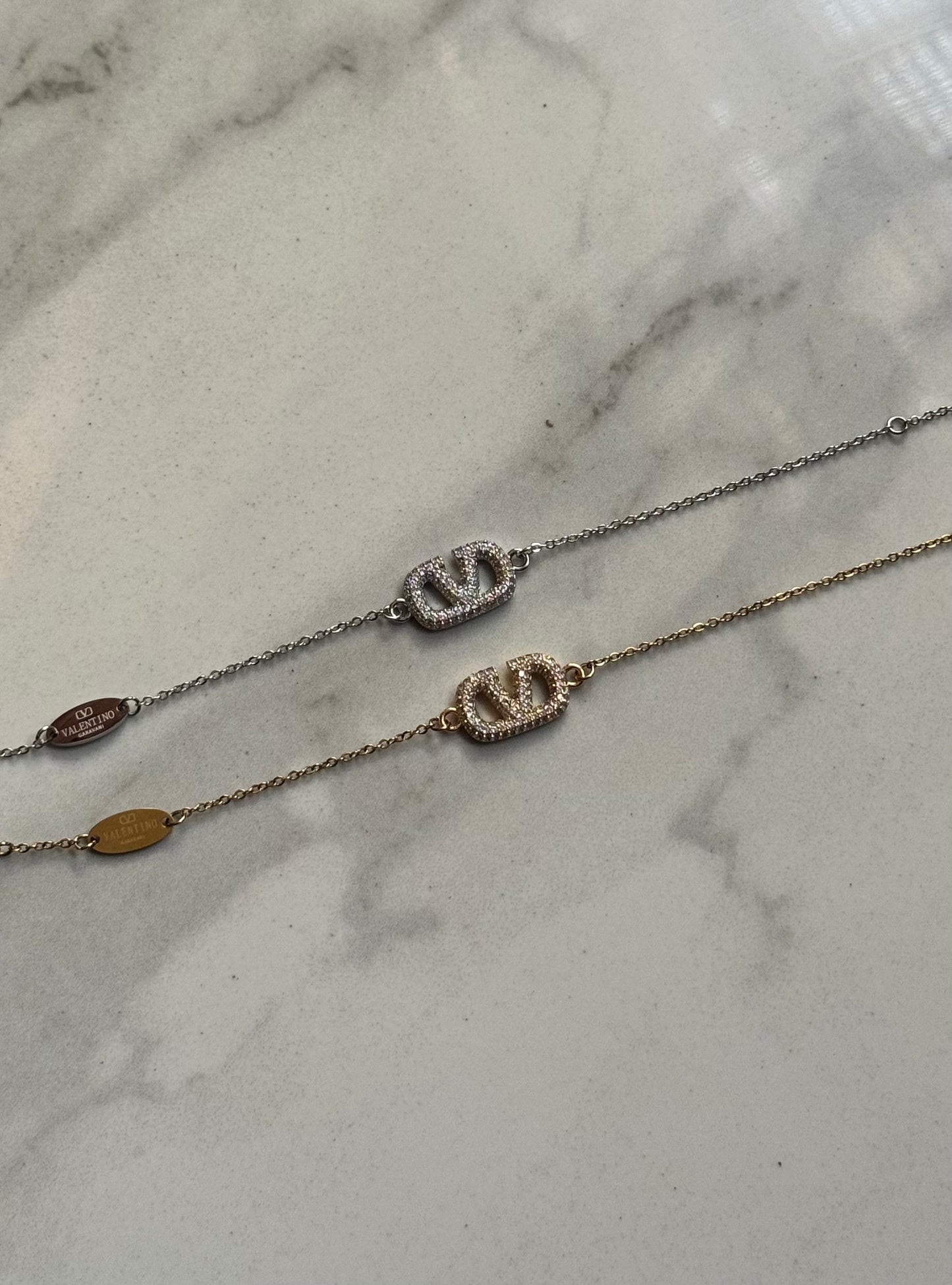 VLOGO bracelet