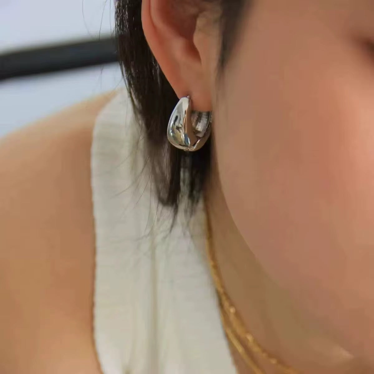 Chunky Huggie hoop earrings