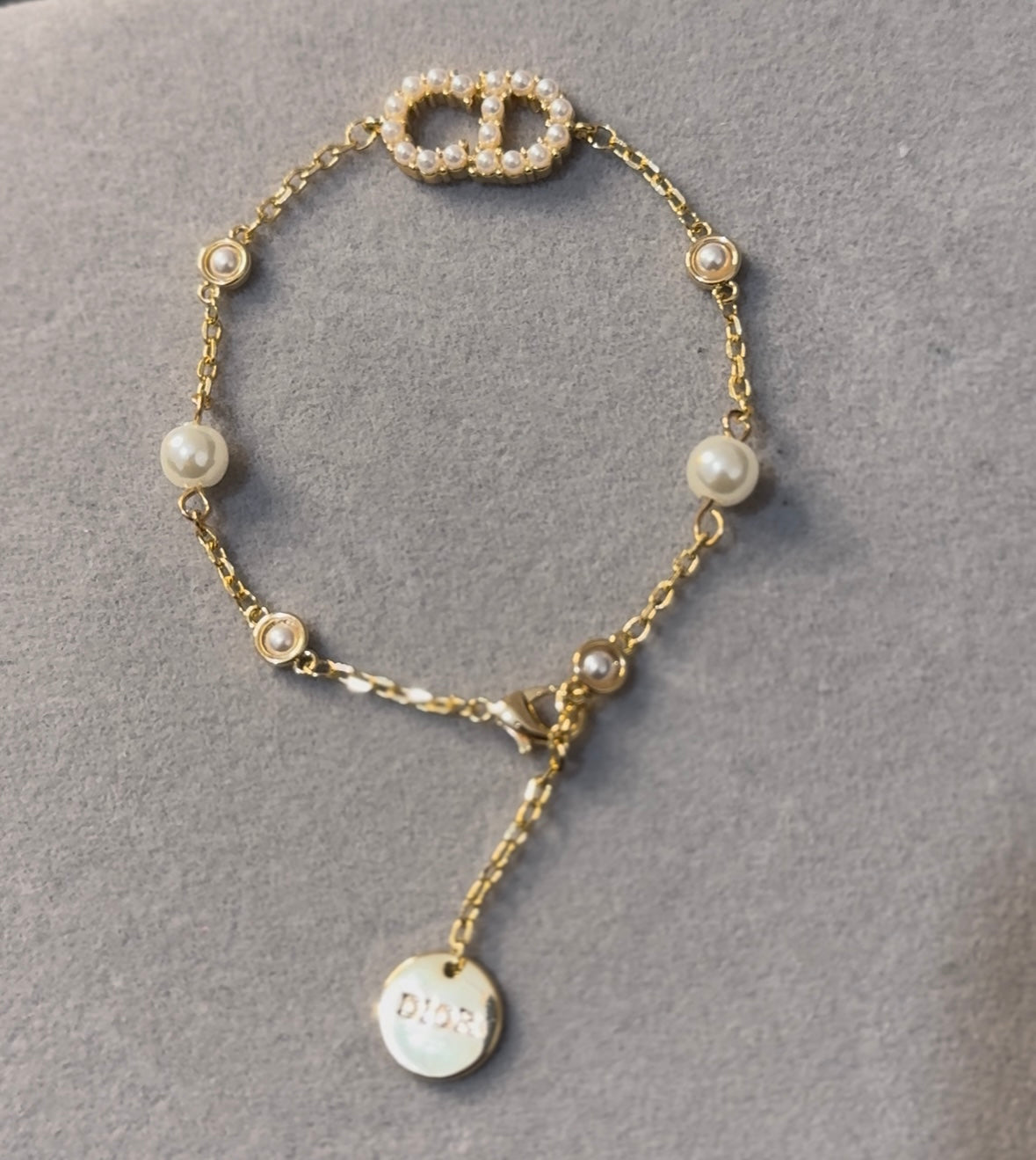 CD Pearl Gold bracelet