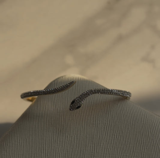 Snake cuff Bangle gold
