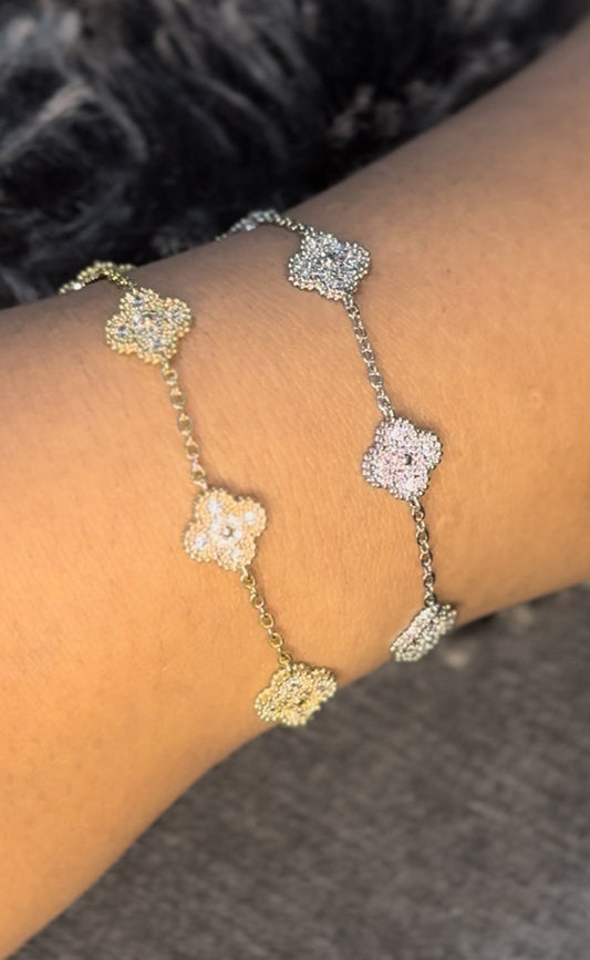 Crystal clover Bracelets